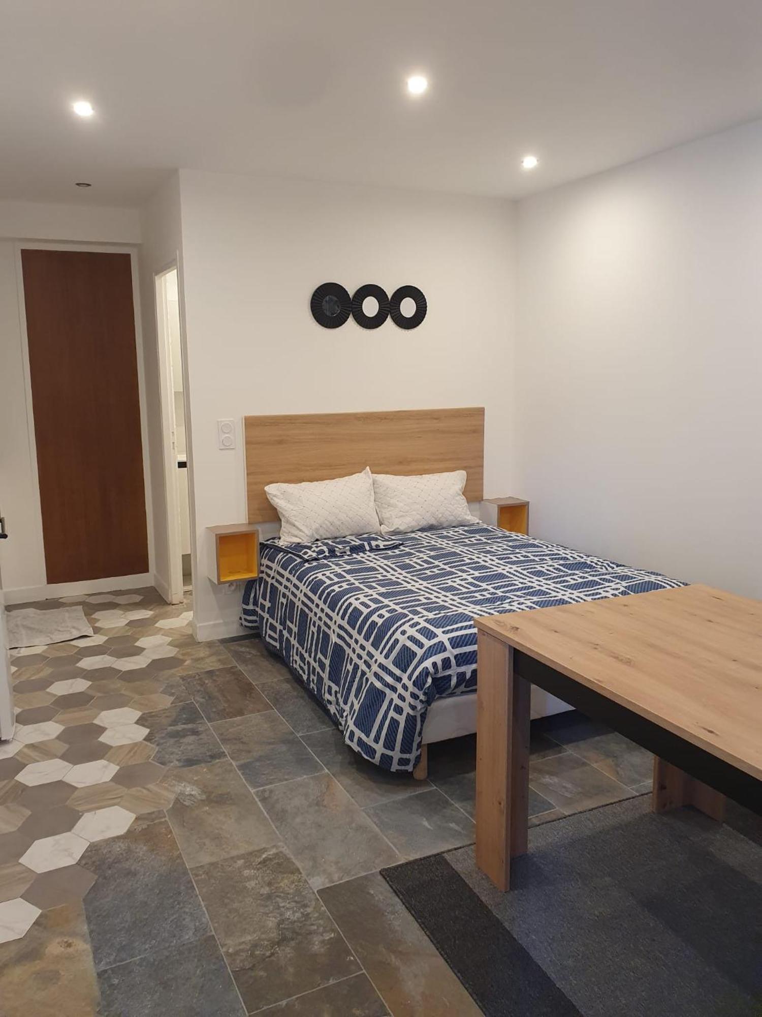 Beau Studio Moderne Proche De Cdg/Paris/Parc D'Expo 오네수부아 외부 사진